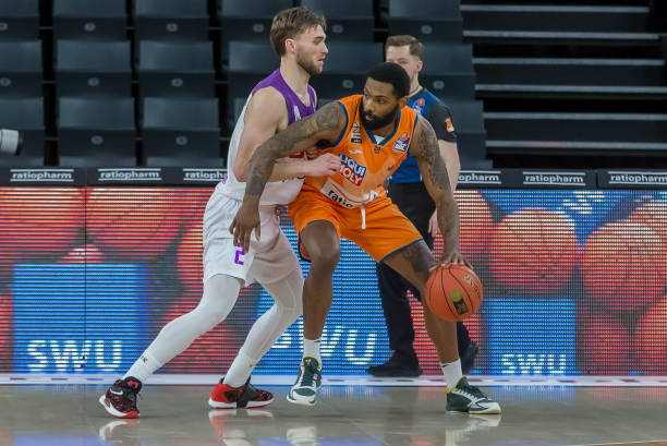 线球员客串 线球员客串