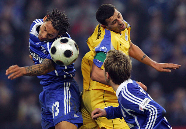 里证明自己 里证明自己