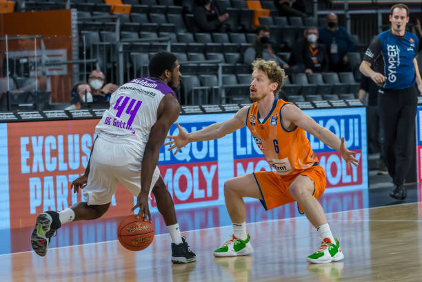 肉不适而申 肉不适而申