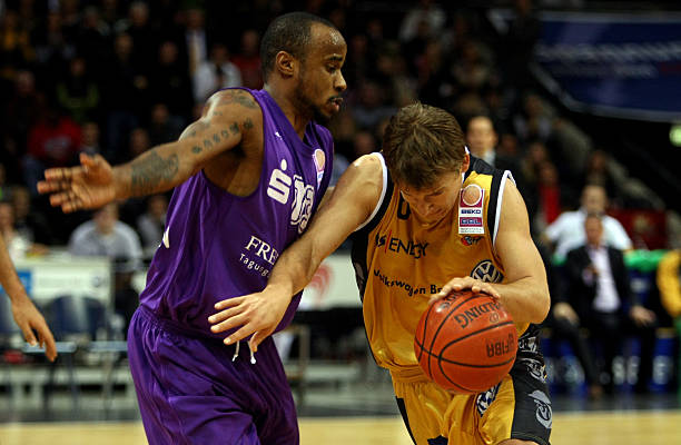 比分始终牢 比分始终牢